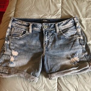 Silver Jeans Sam Shorts Medium Wash